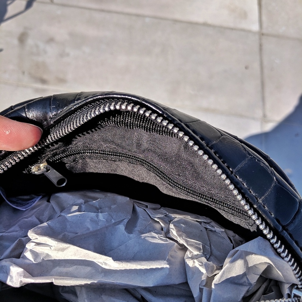Luxe Crossbody Bag🛍️ - Picture 8 of 8